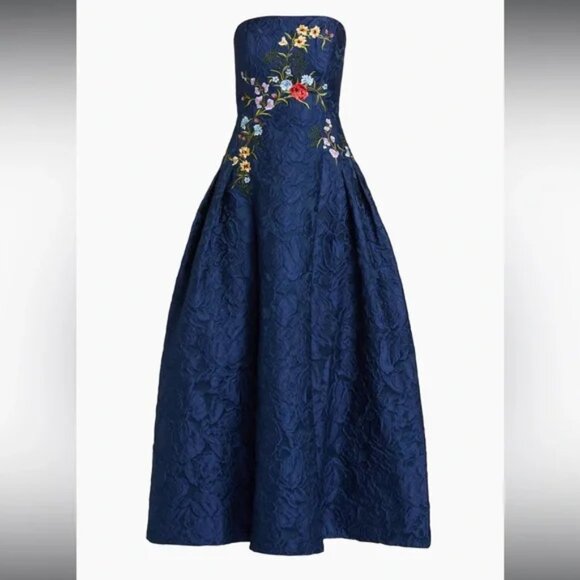 Sachin + Babi Dresses & Skirts - like new 6 Sachin & Babi Navy Belle Embroidered Jacquard Gown